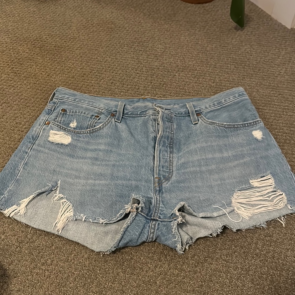 JEAN SALE